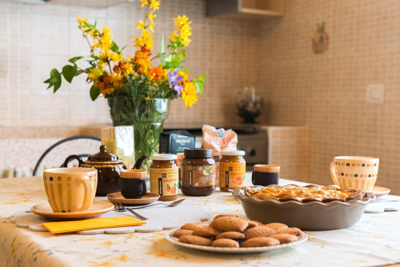 Domus Amica Bed & Breakfast Lu (Piedmont) Ngoại thất bức ảnh